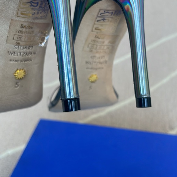 Stuart Weitzman NUDISTCURVE IRIDESCENT 100 STRAP SANDAL - Picture 6 of 7